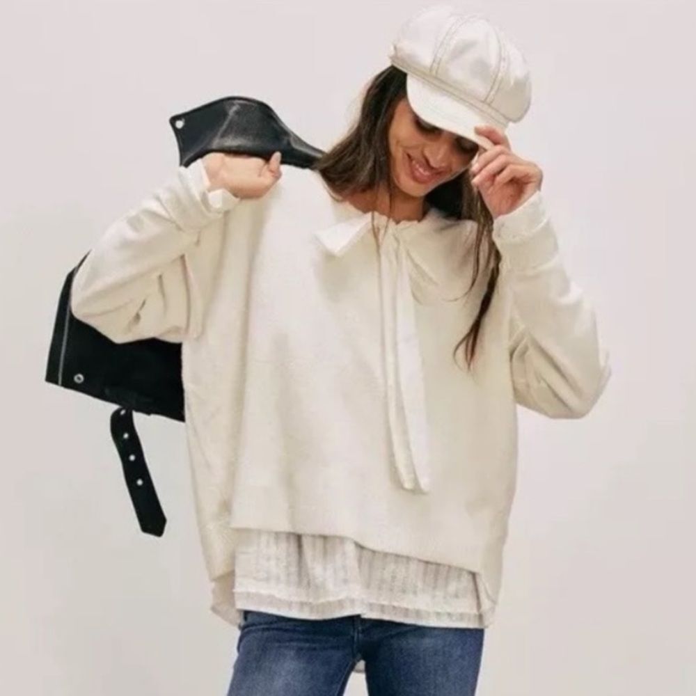 Free People Luna Pullover Sweater in White Size Small NWT NEW